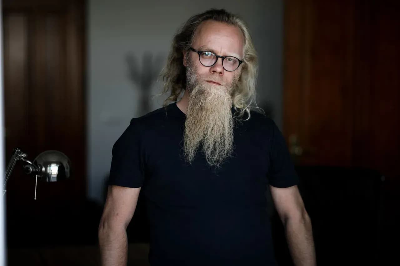 Ile zarabia deweloper miesięcznie? Zaskakujące różnice w wynagrodzeniach